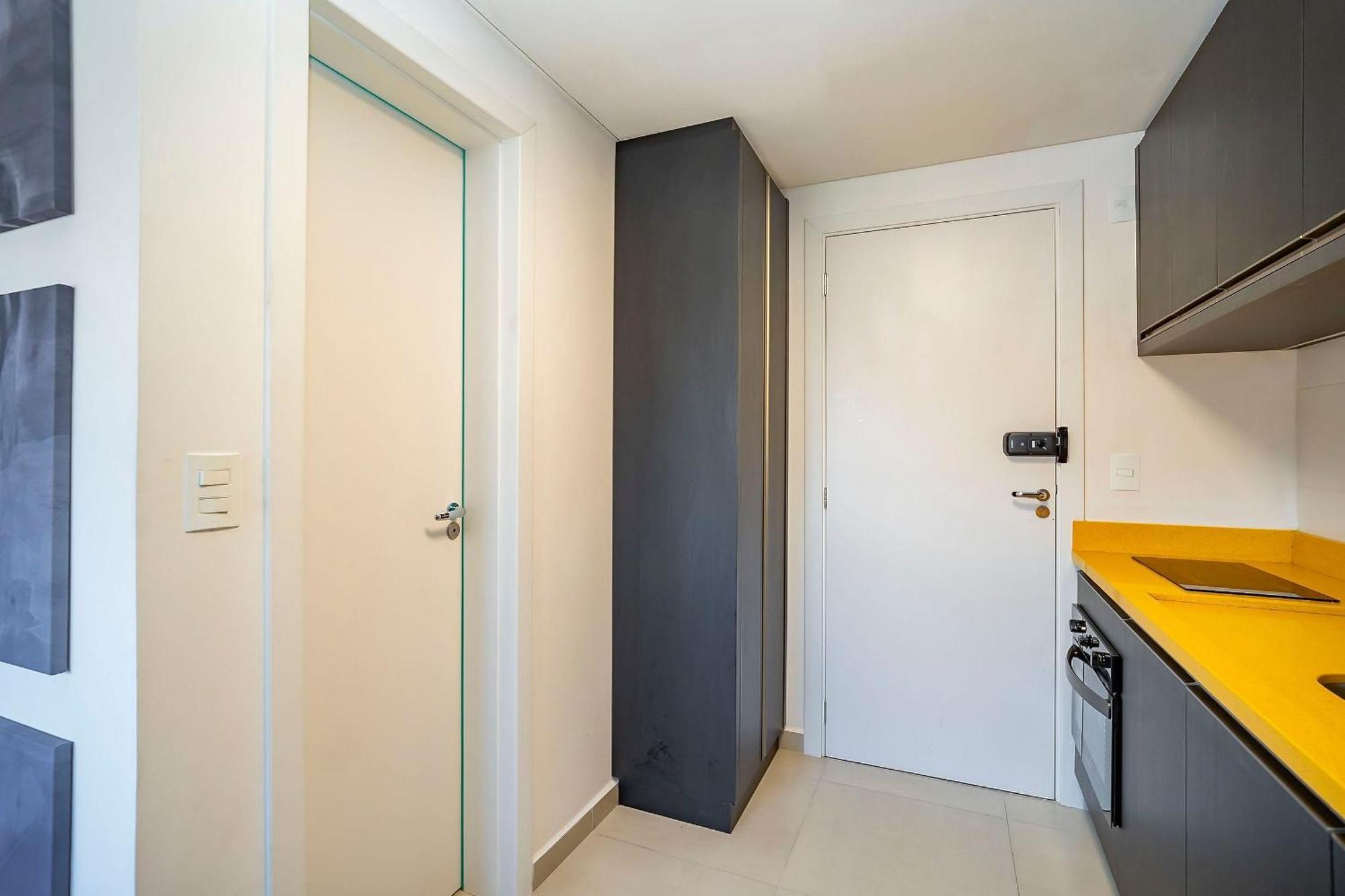 Duplex. Luxo! Com Garagem Curitiba