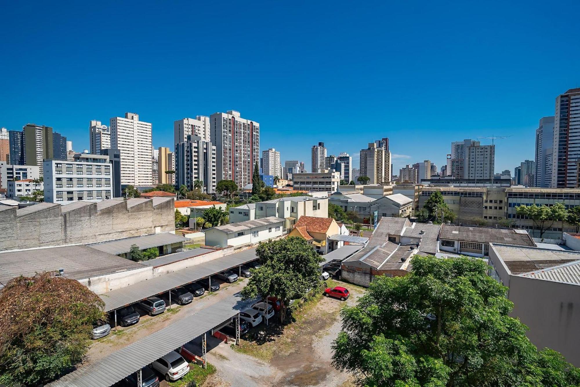Duplex. Luxo! Com Garagem Curitiba