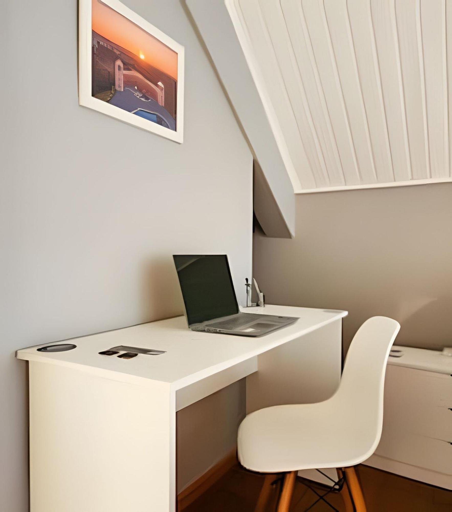 3 Quartos Familia, 2 Vagas, Garden, Prox. Barigui Apartamento