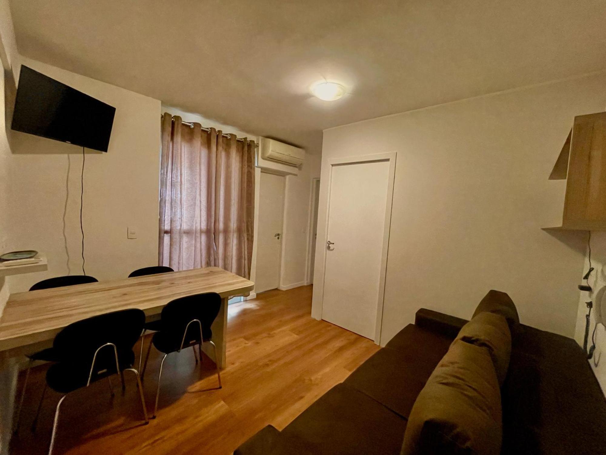 Apartamento Completo, Proximo De Tudo!