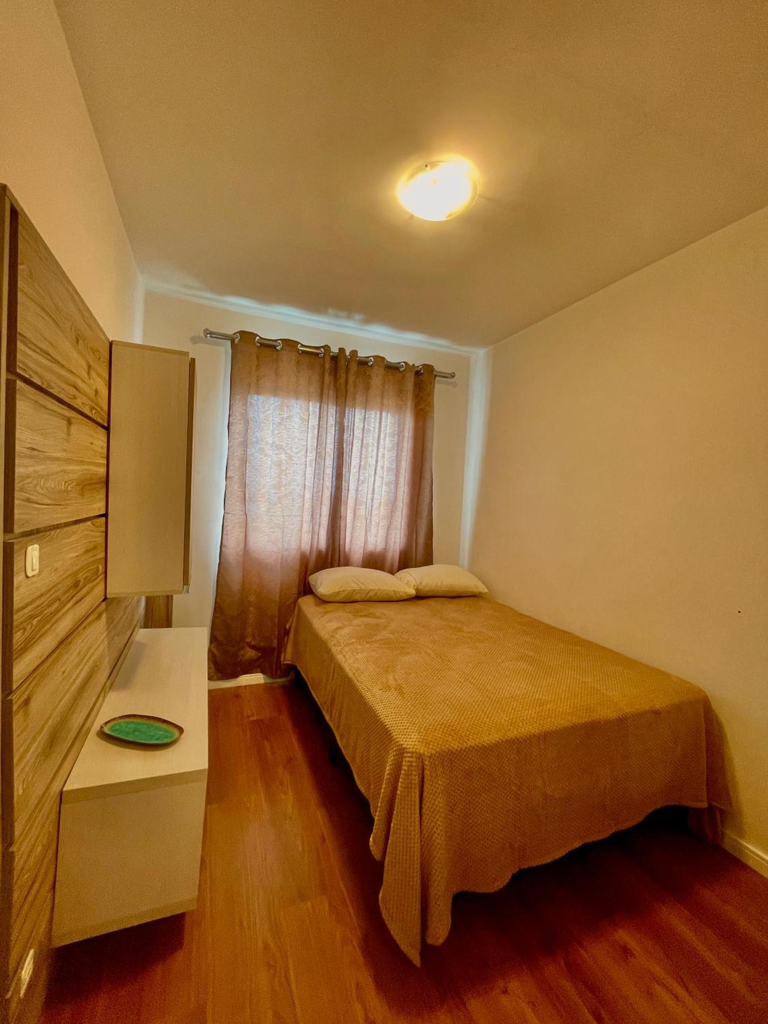 Apartamento Completo, Proximo De Tudo! Curitiba