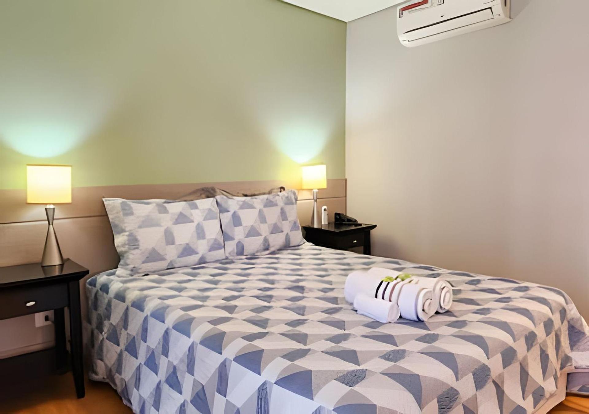 Conforto No Bigorrilho Com Garagem E Academia Apartamento