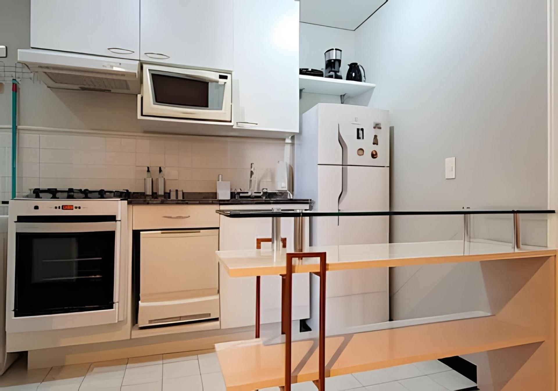 Apartamento Conforto No Bigorrilho Com Garagem E Academia Curitiba