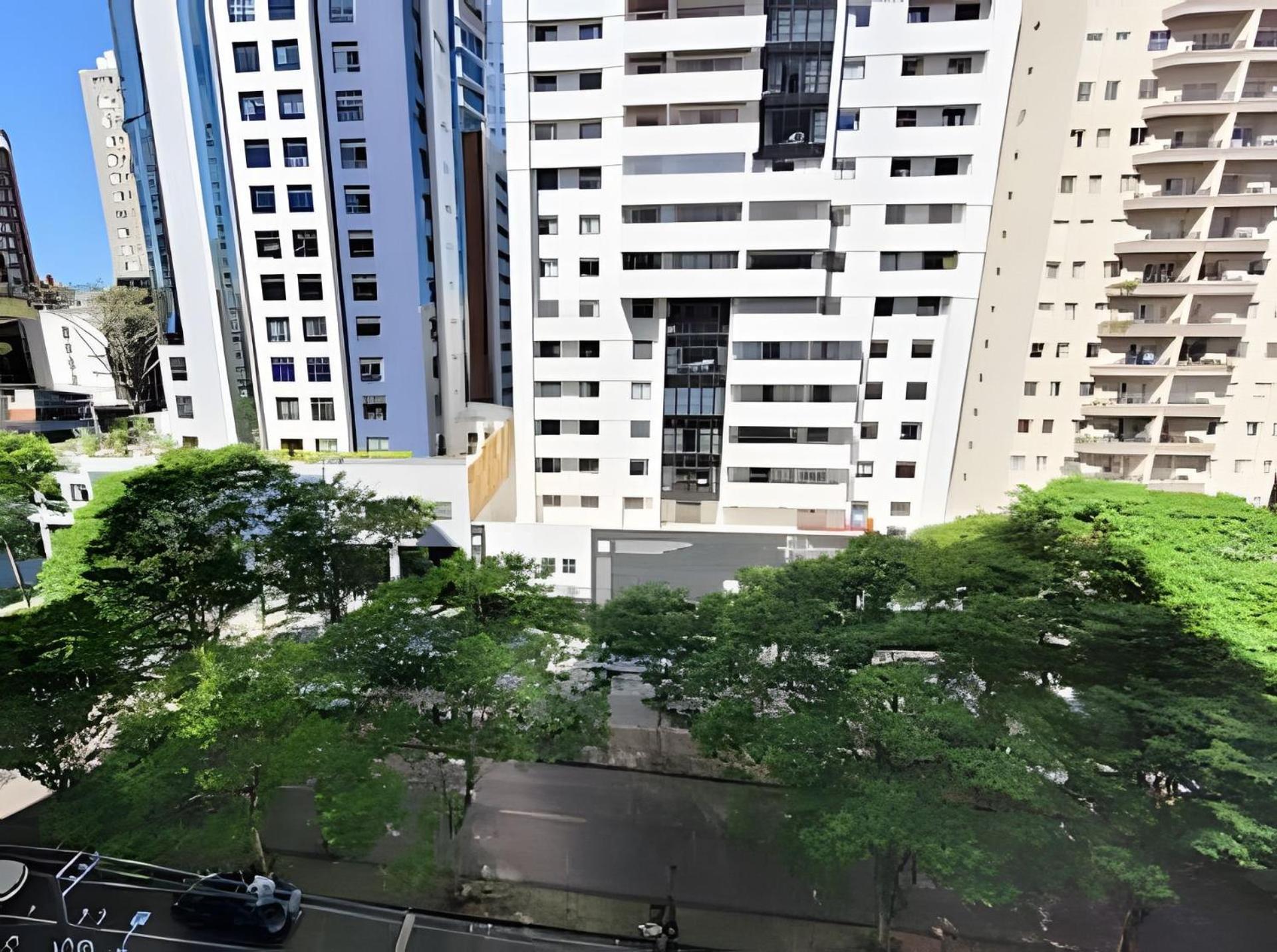 Conforto No Bigorrilho Com Garagem E Academia * Curitiba