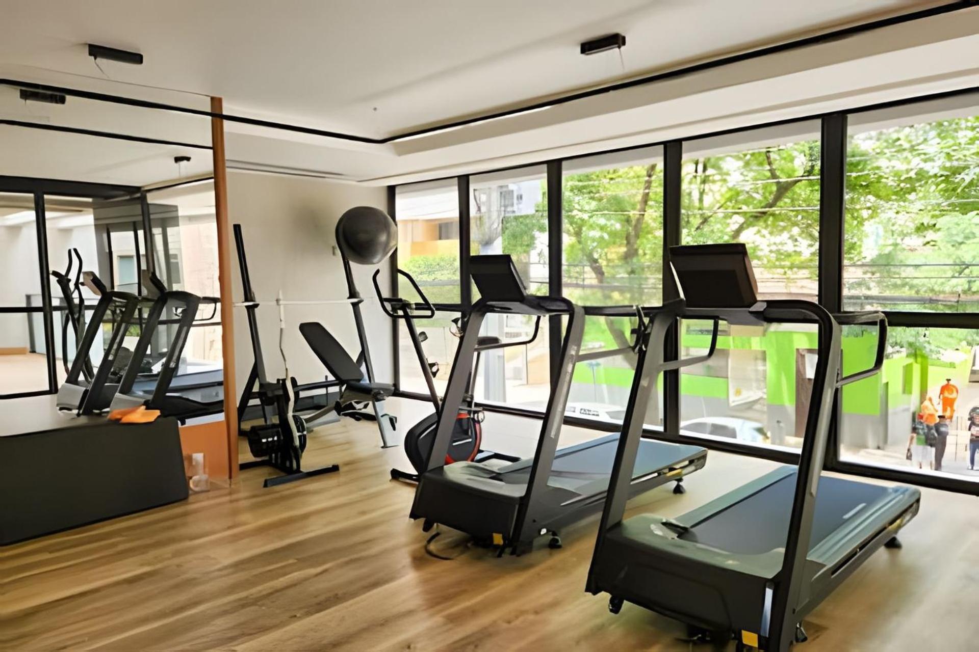 Queen, Ar Condicionado, Gym, Lavanderia