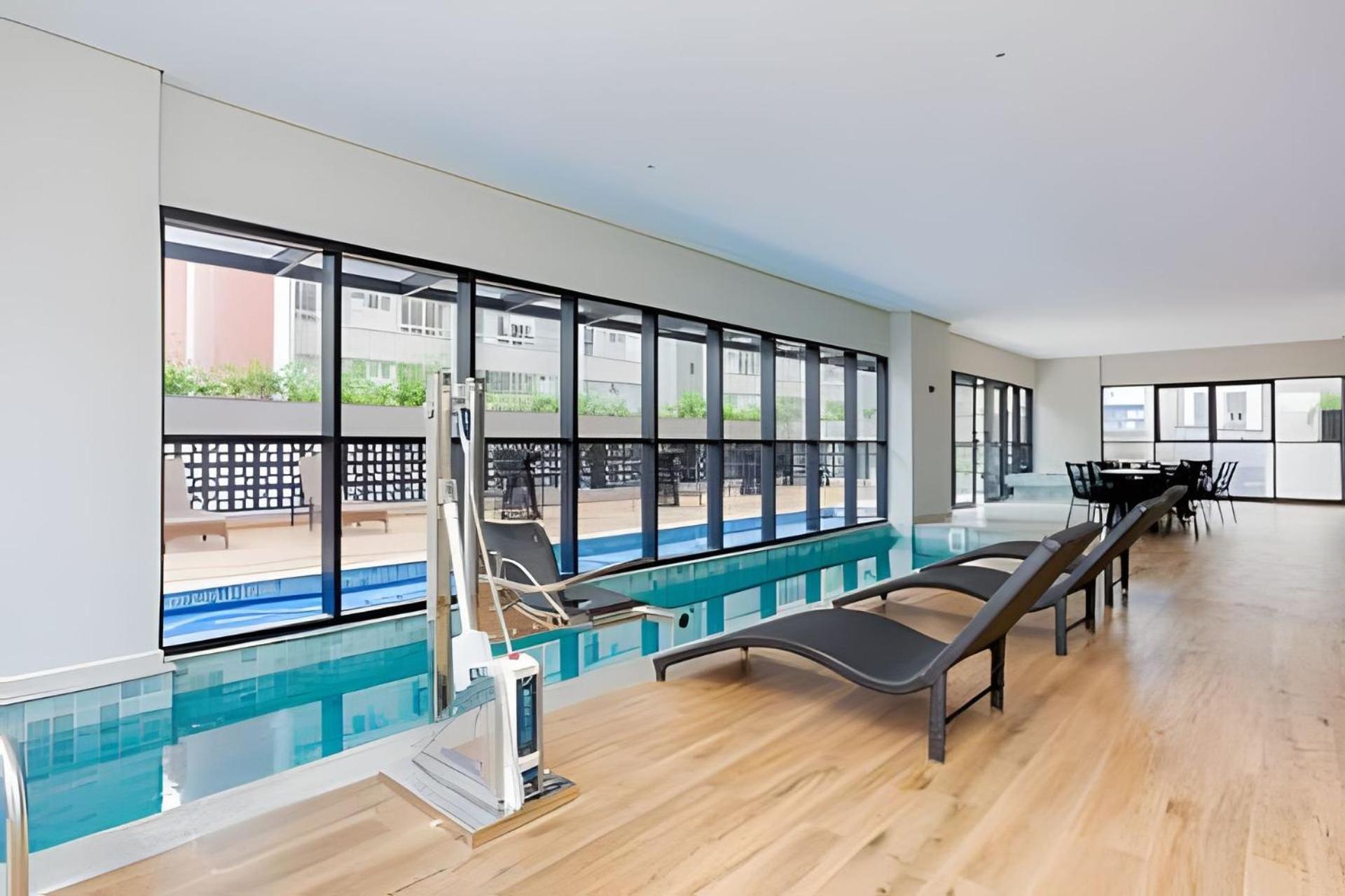 Casal Com Cama Queen - Piscina E Academia No Centro De Apartamento *