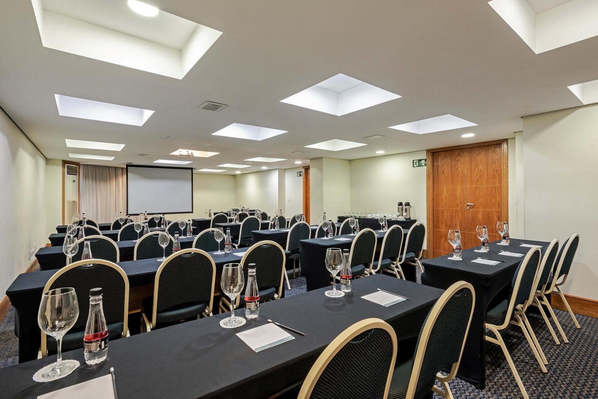 Slaviero Batel Hotel 4*