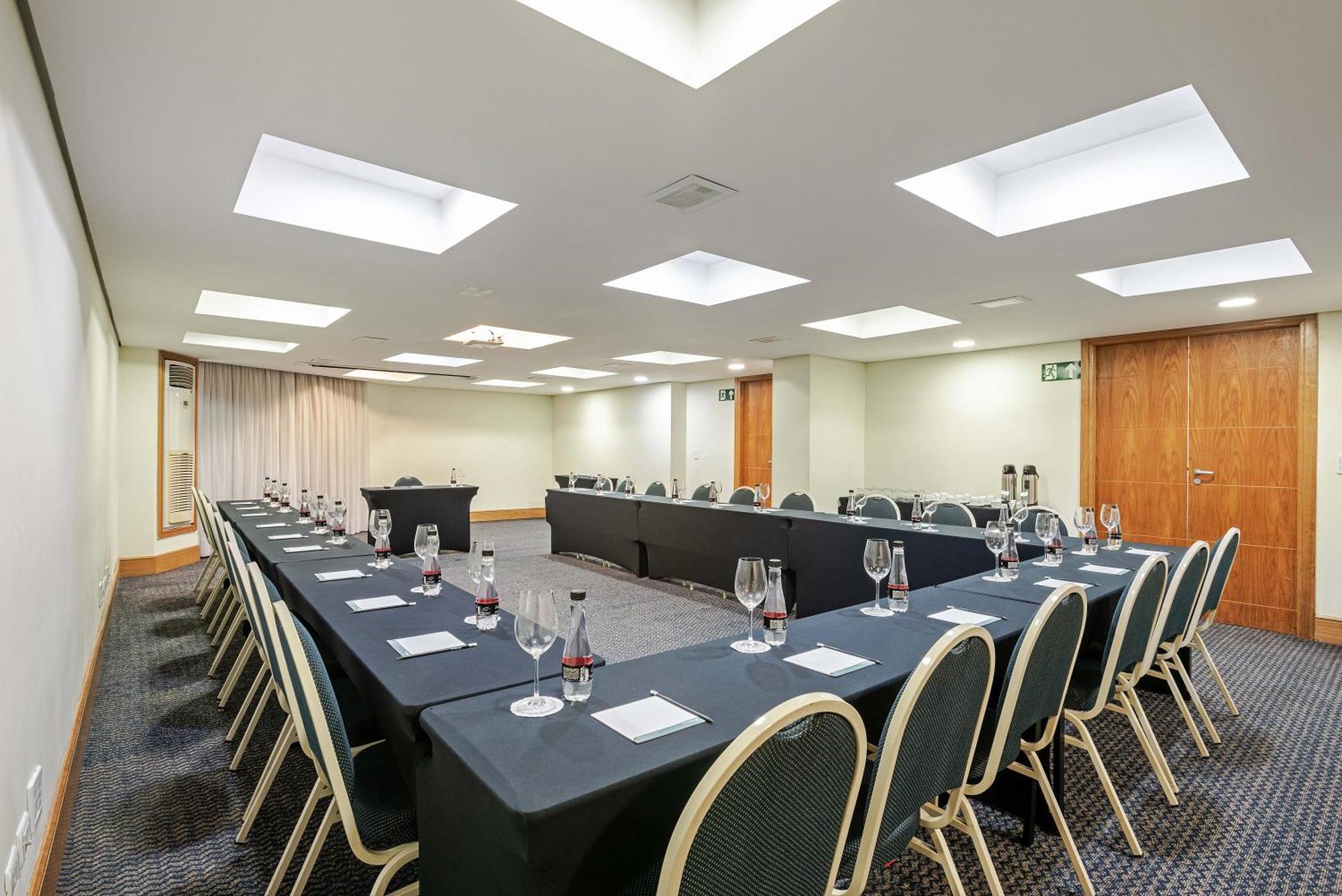 Slaviero Batel Hotel 4*