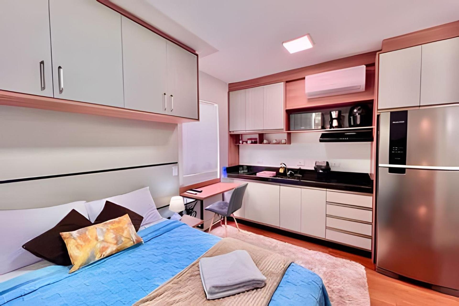 Lindo Studio, Com Garagem E Ar Condicionado