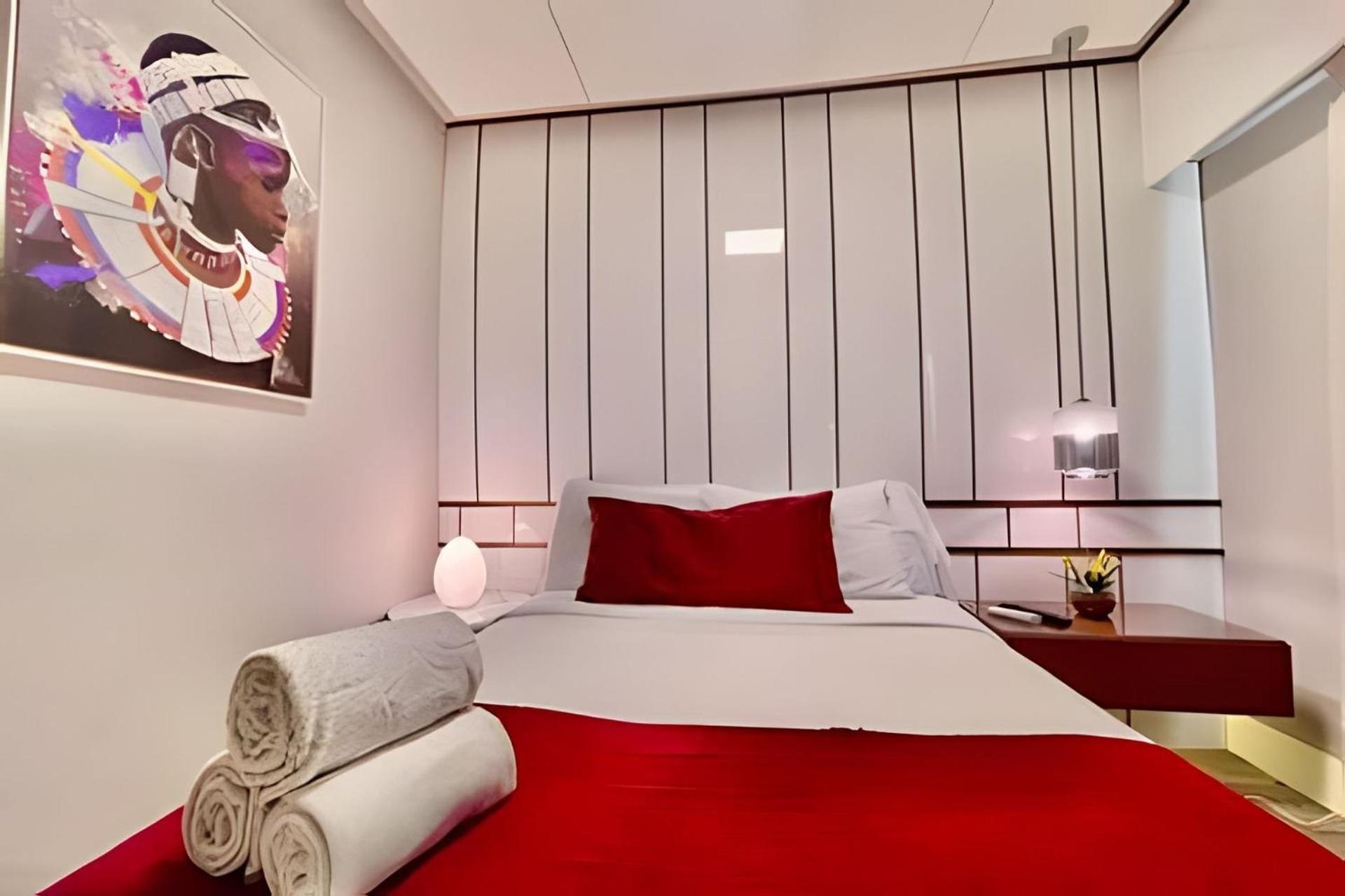 Apartamento Apto The Best, Com Garagem Em Frente Shop Mueller *