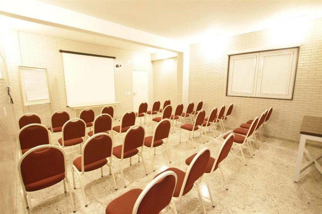 Hotel Confiance Batel