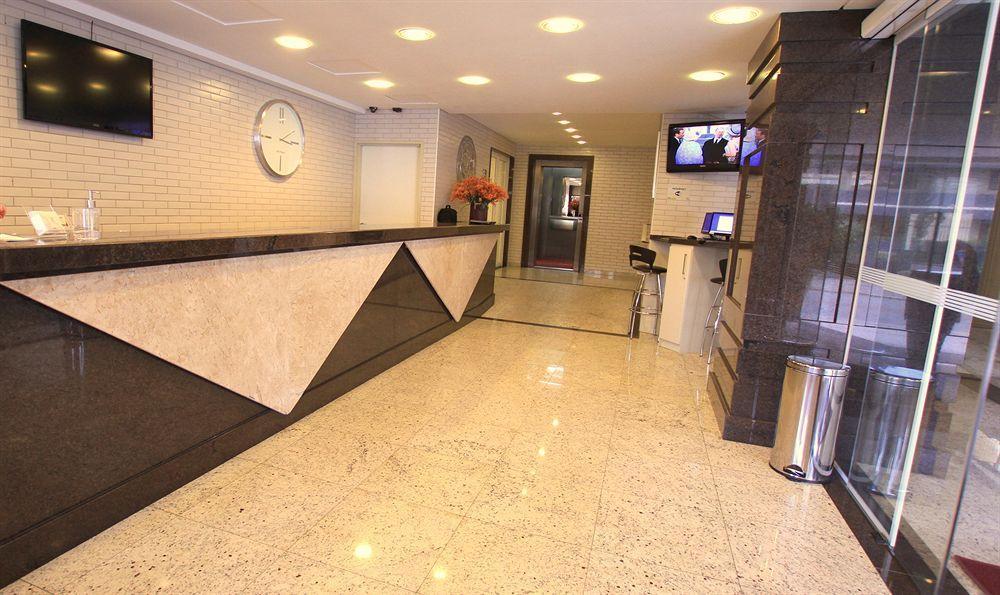 Hotel Confiance Batel