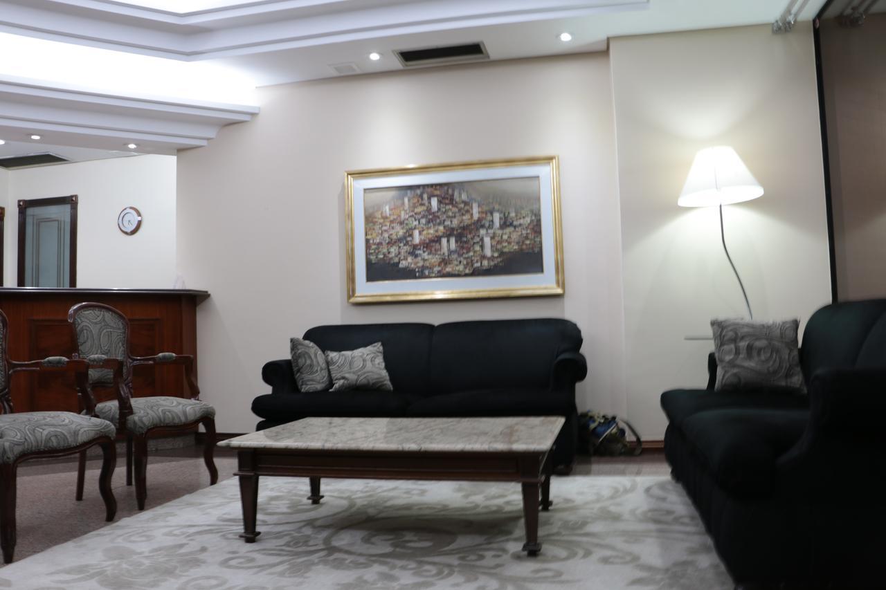 Aparthotel Windsor Flat *