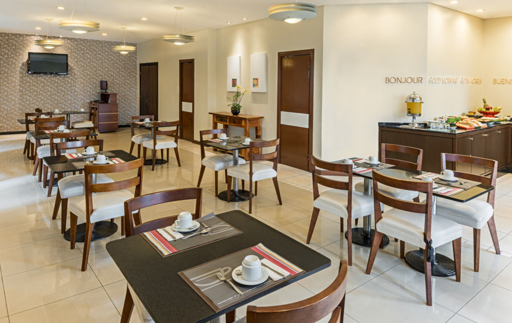 Aparthotel Adagio Parque Barigui 4*