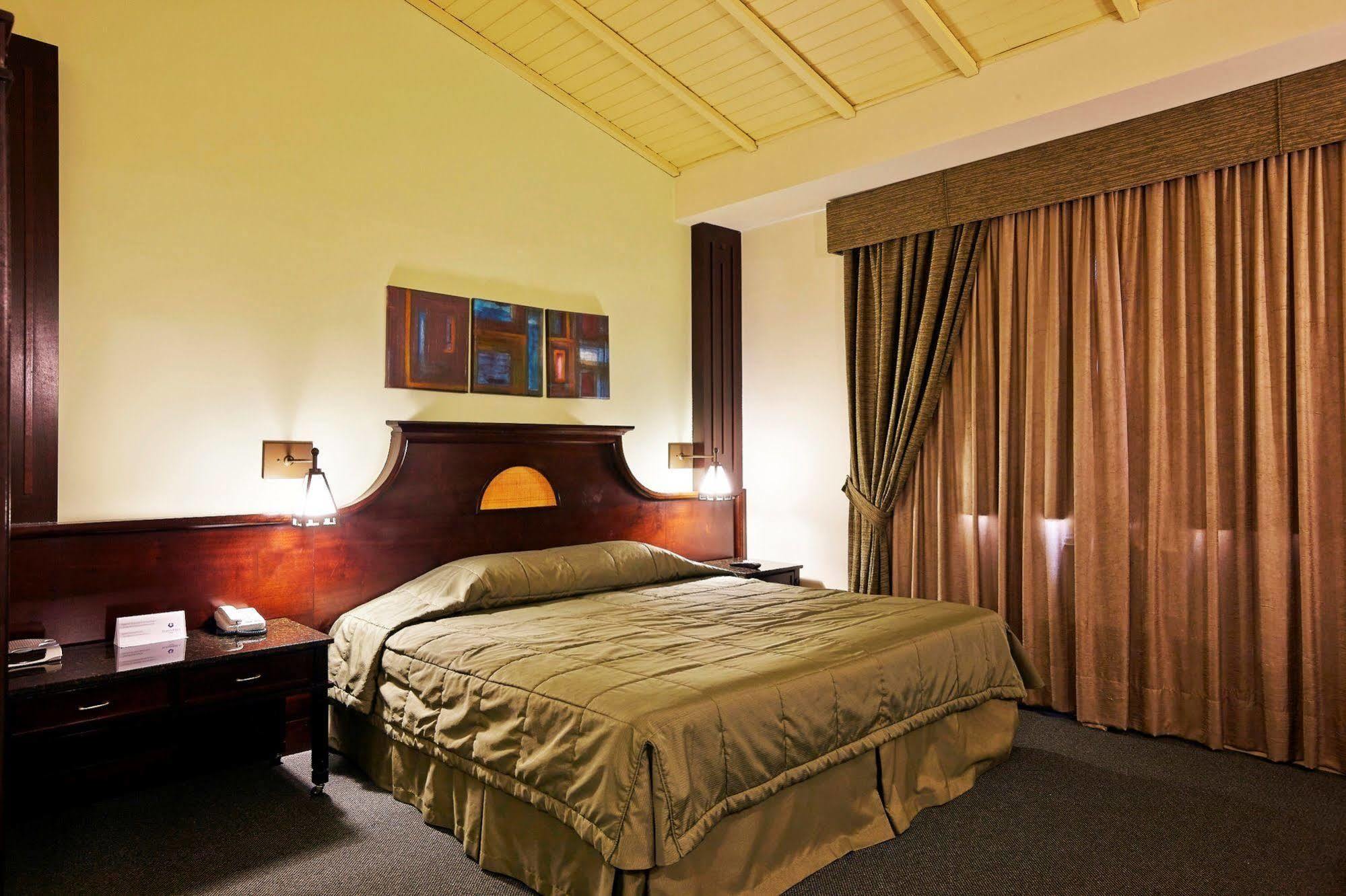 Transamerica Executive Batel 4*