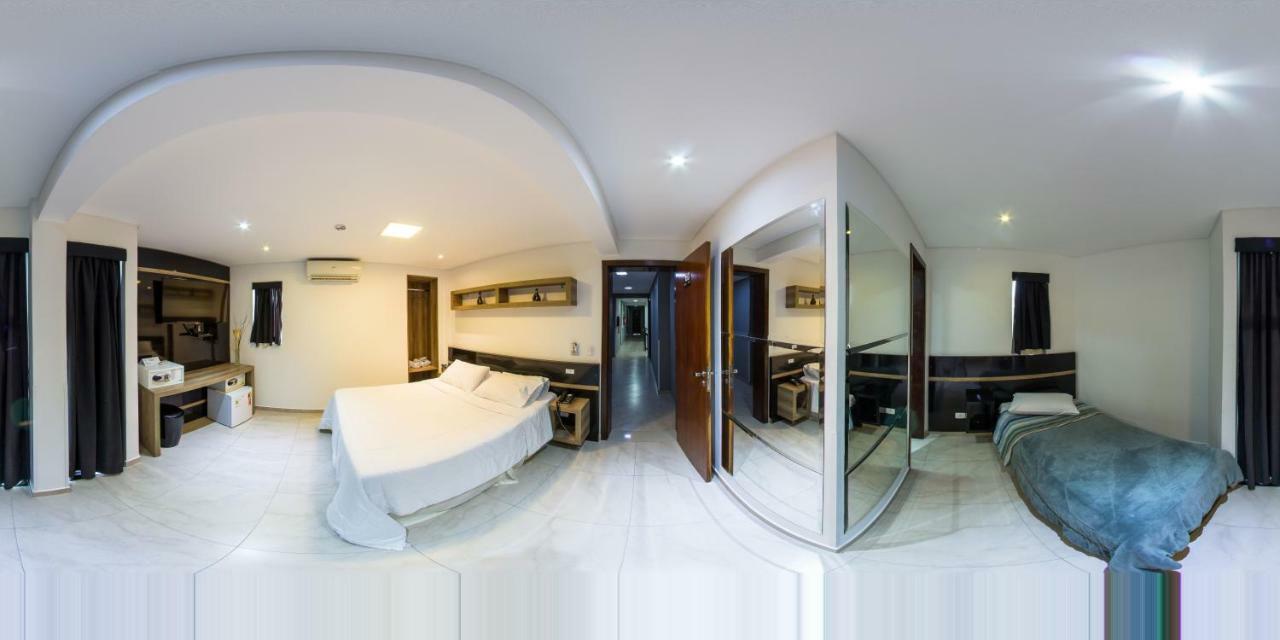 Hollyster Hotel Curitiba