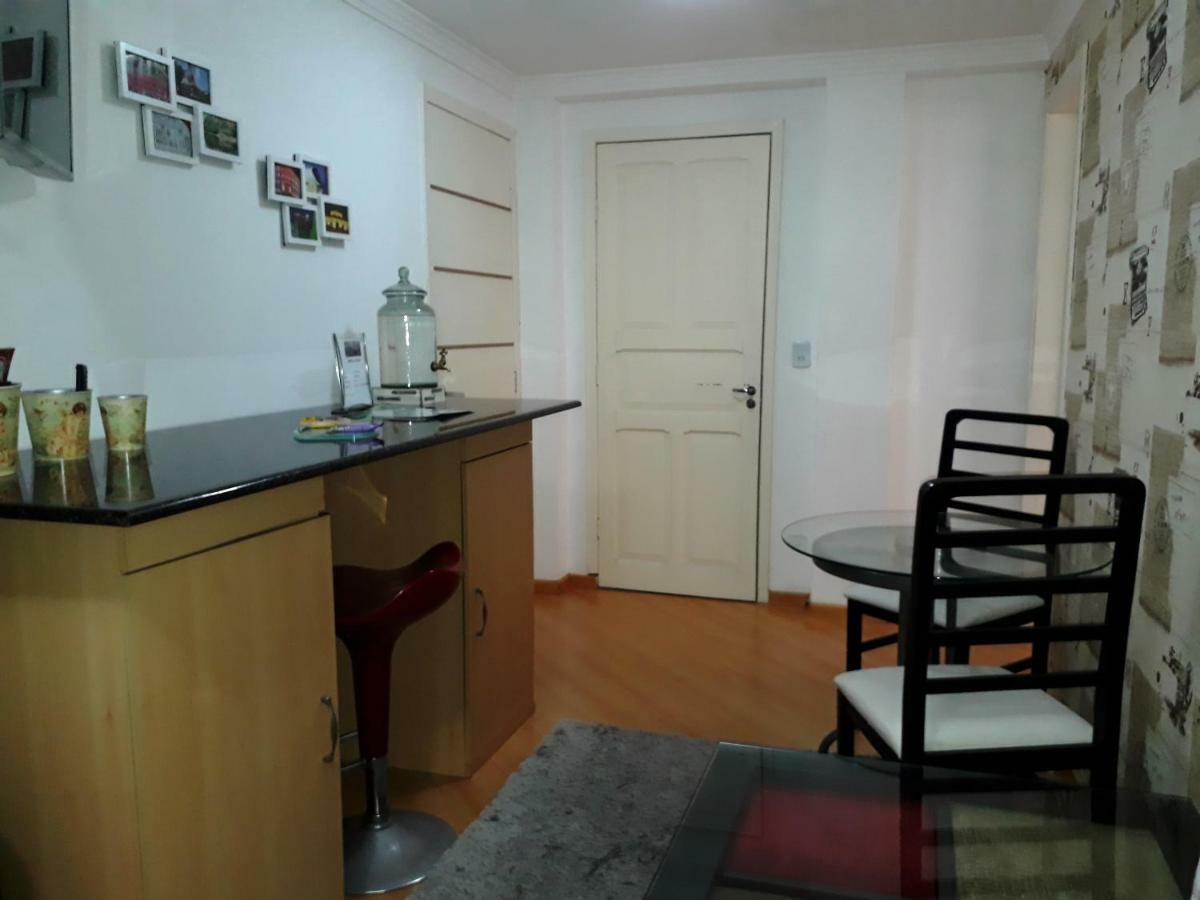 Mello's House Apartamento Curitiba