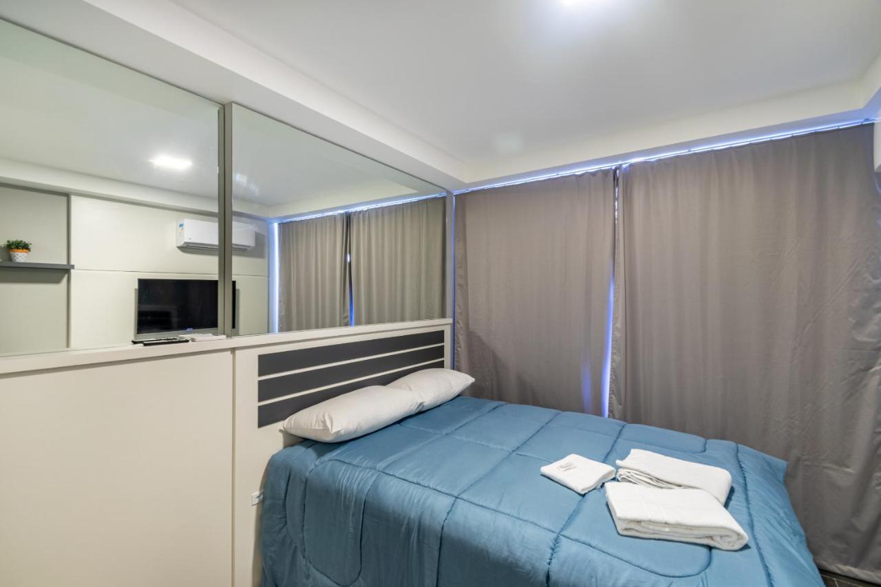 Apartamento Studio Garibaldi - Central - Ayn024