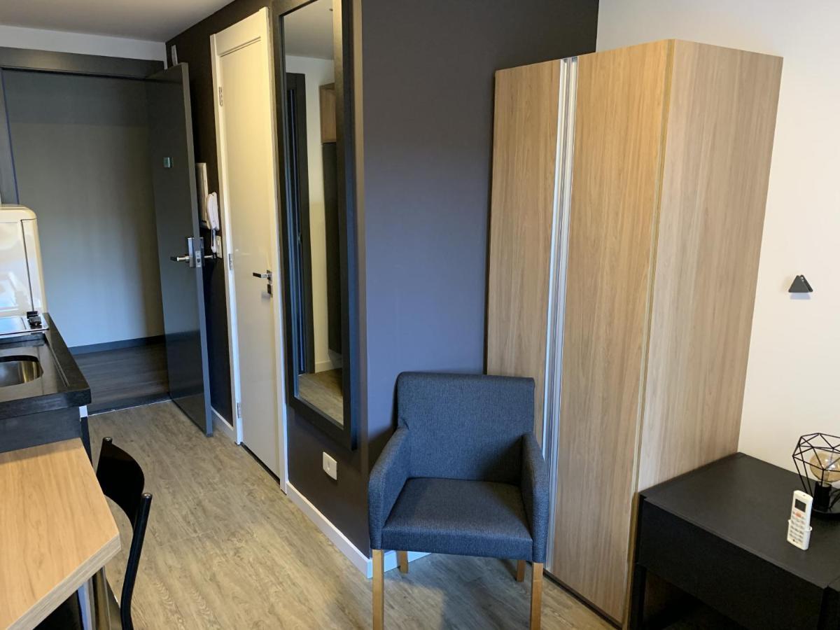 Studio Luxo Casal - - Ayn009 Apartamento Curitiba