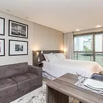 Flat No 7Th Avenue Oxford Residence