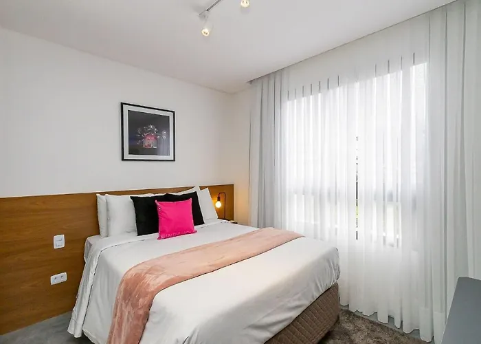 Housi Brickell One - Hbo0101