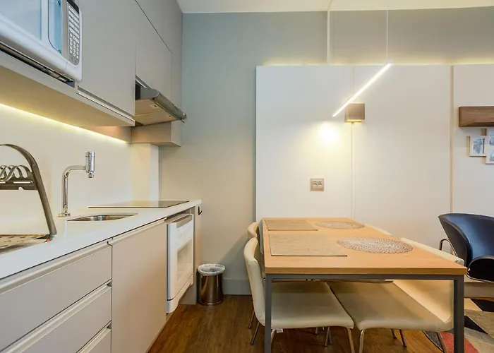 1566 Luxuoso Apto Stay Batel - Cwb