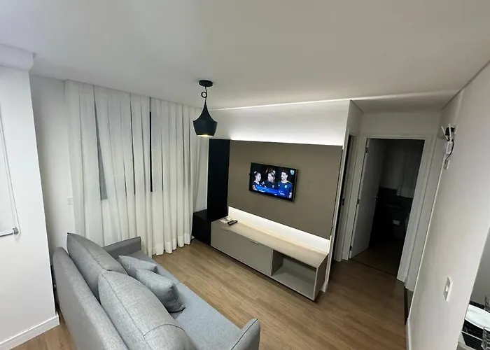 Flat Estacao New Life