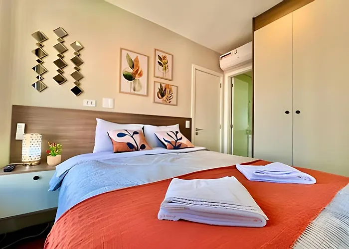 Luxuoso# Apto No Batel Com Garagem E Ar Condiciona