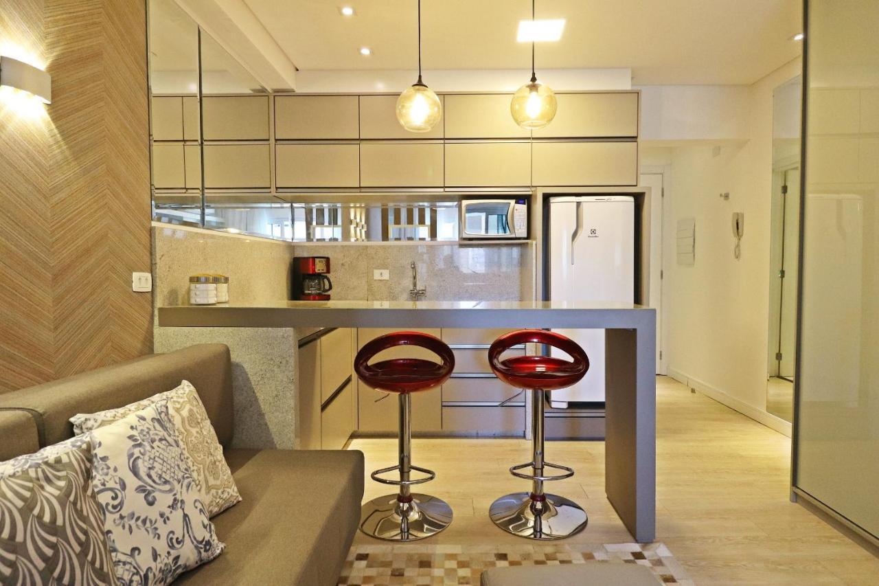 Luxuoso Apto Batel Em Frente Ao Shopping - Piscina, Sauna E Academia Apartamento *
