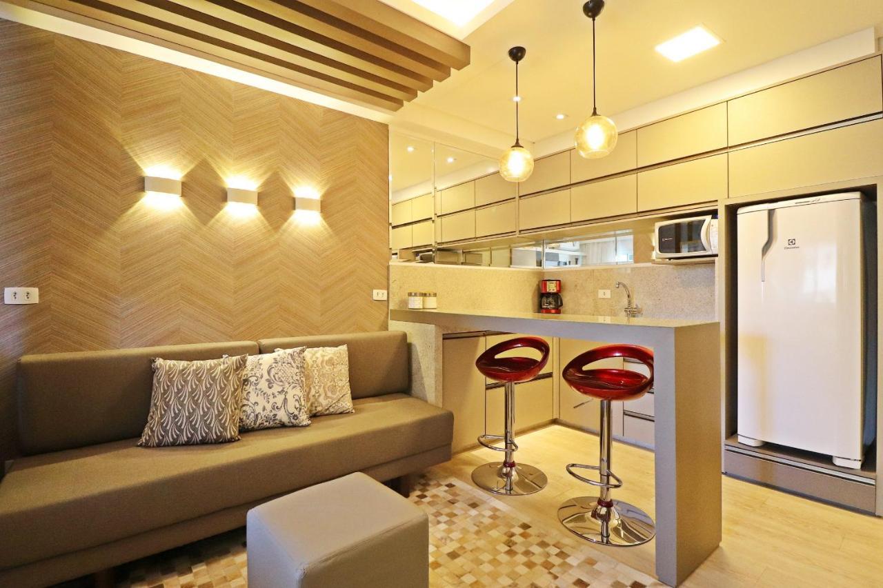 Luxuoso Apto Batel Em Frente Ao Shopping - Piscina, Sauna E Academia *