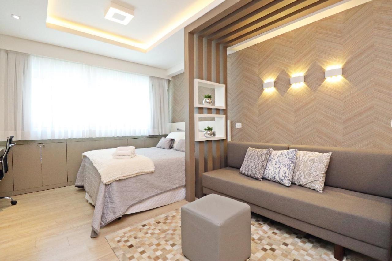 Luxuoso Apto Batel Em Frente Ao Shopping - Piscina, Sauna E Academia *