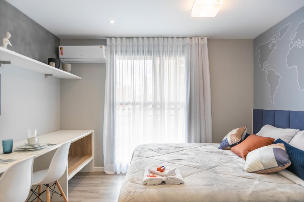 Apartment Studio Around The World Ayn042