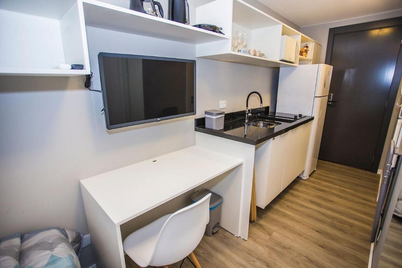 Apartamento Studio Com 2 Camas De Solteiro - All0703 *