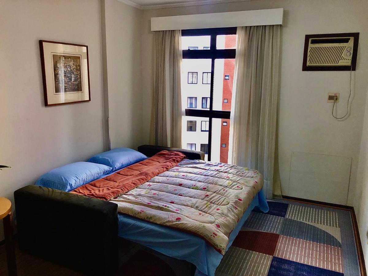 Aconchegante No Batel Apartment