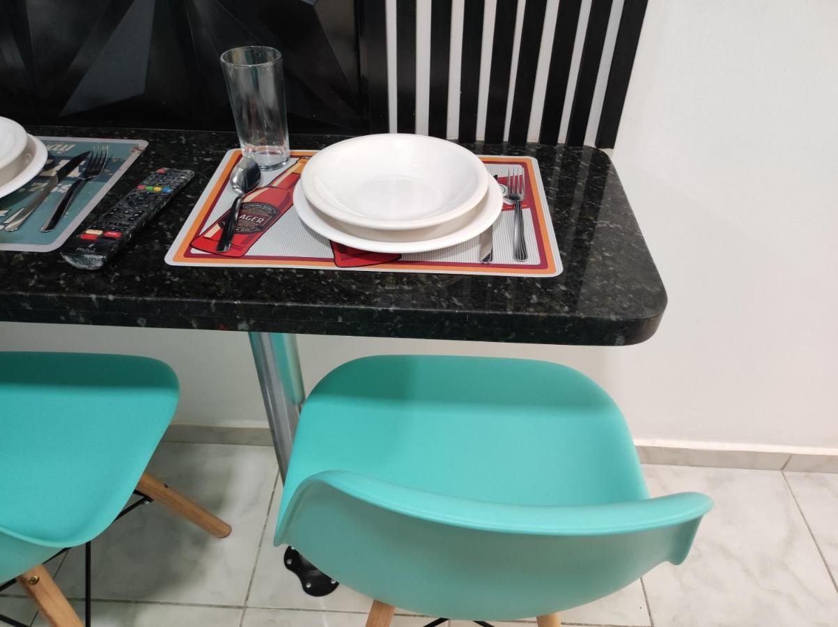 Ideal Em Apartamento *