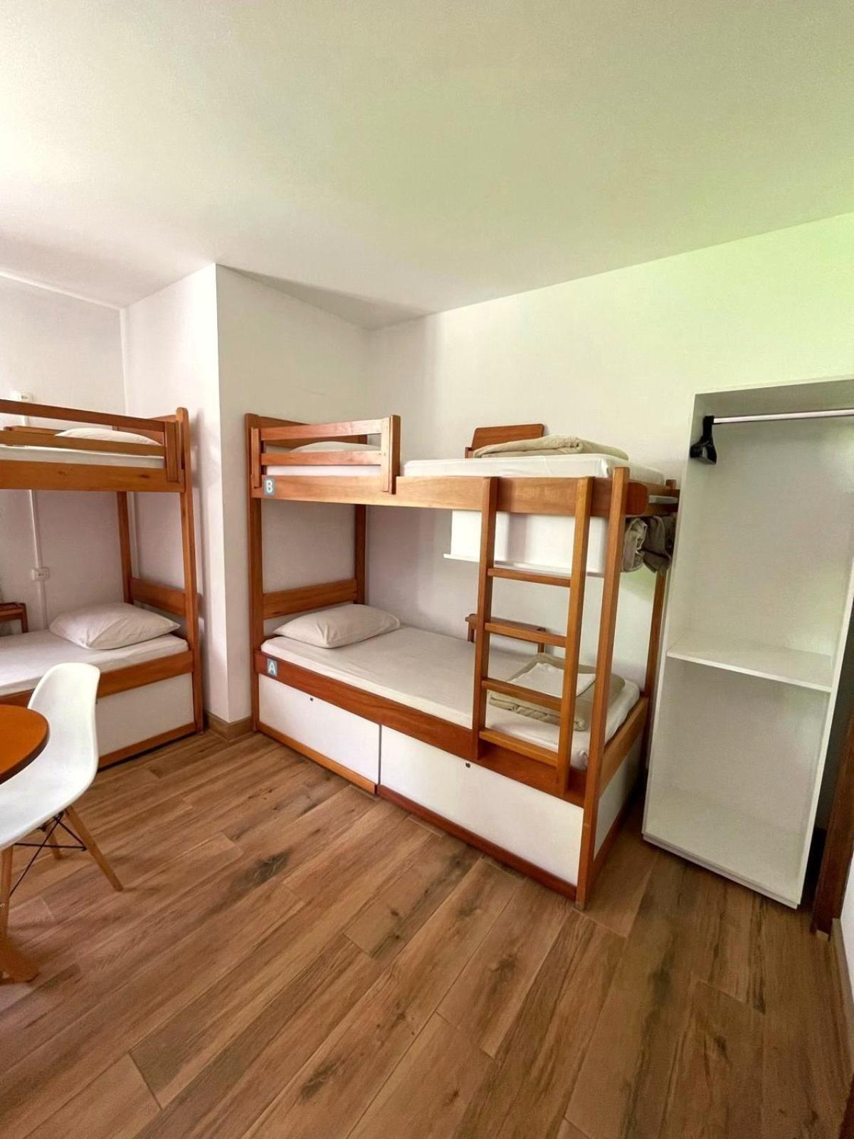 Jardim Botanico House Hostel Curitiba