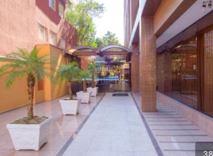 Aparthotel 01 Upper 109 *