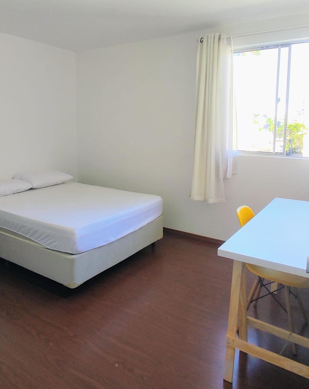 Homestay Privativo. Conforto. Wi-fi. Proximo Do Centro. Curitiba