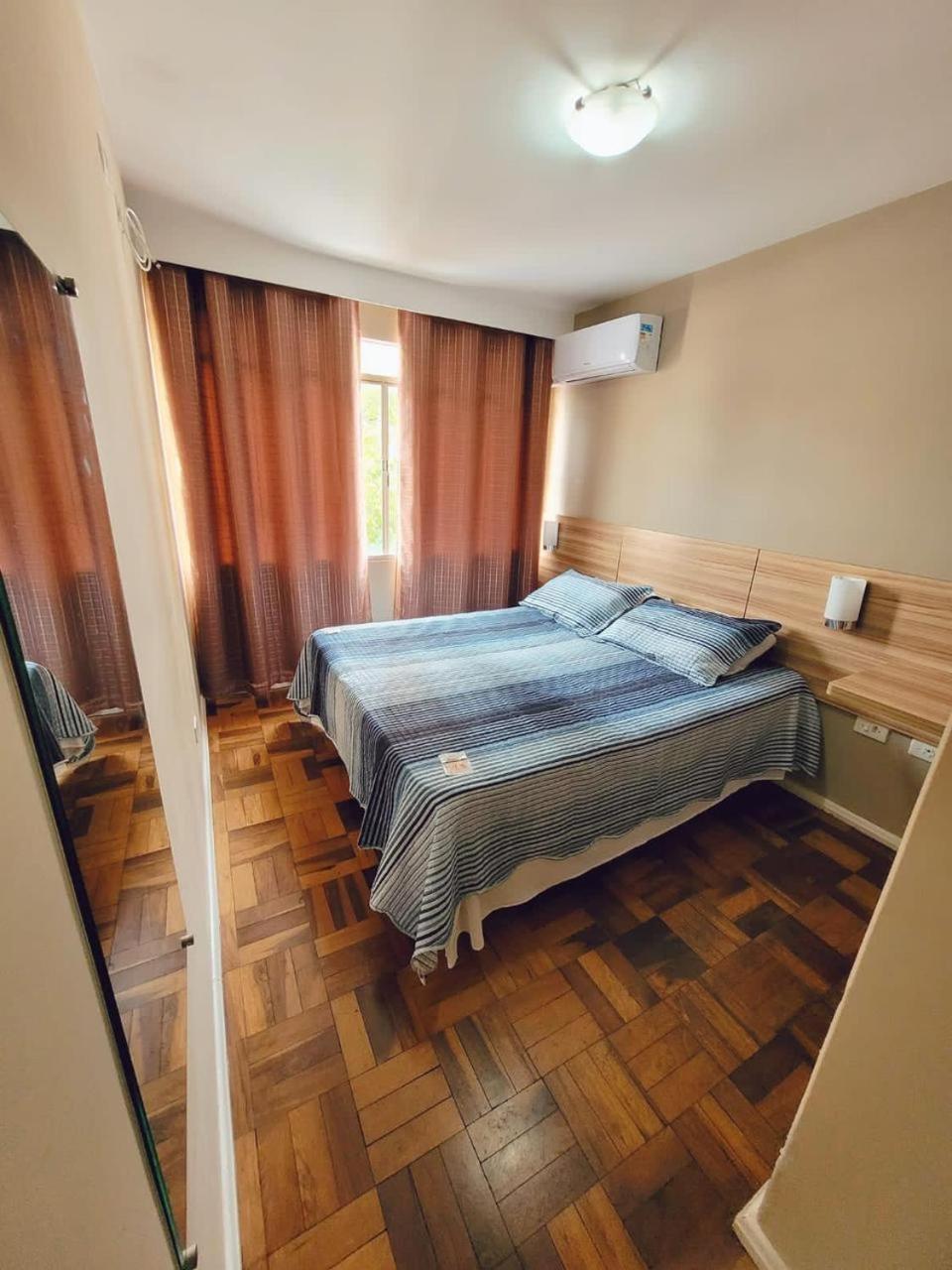 Vicz Palace Hotel