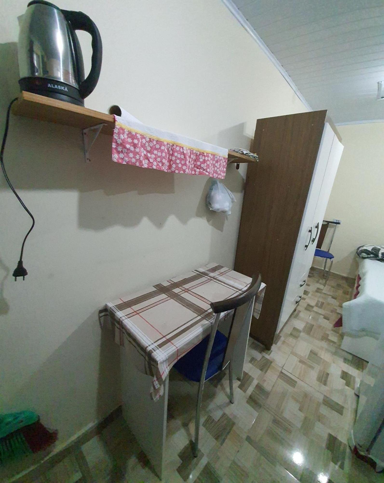 Apartment Kitnets Aconchegantes Proximo Ao Shopping Curitiba