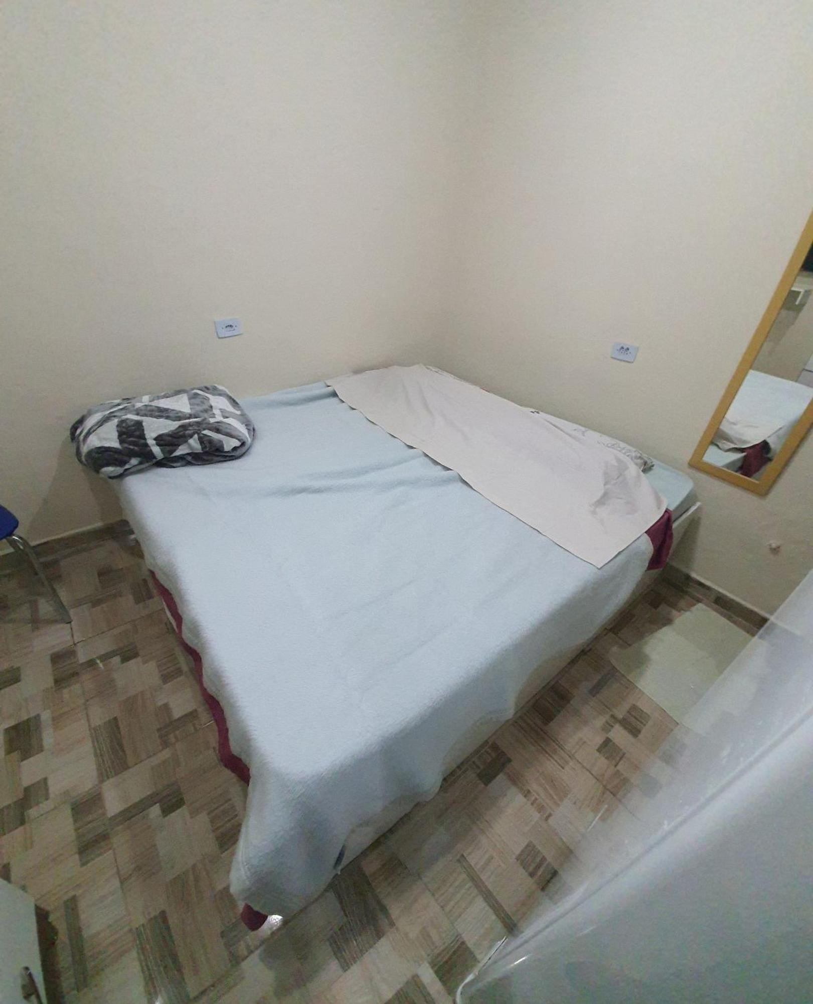 Kitnets Aconchegantes Proximo Ao Shopping Apartment