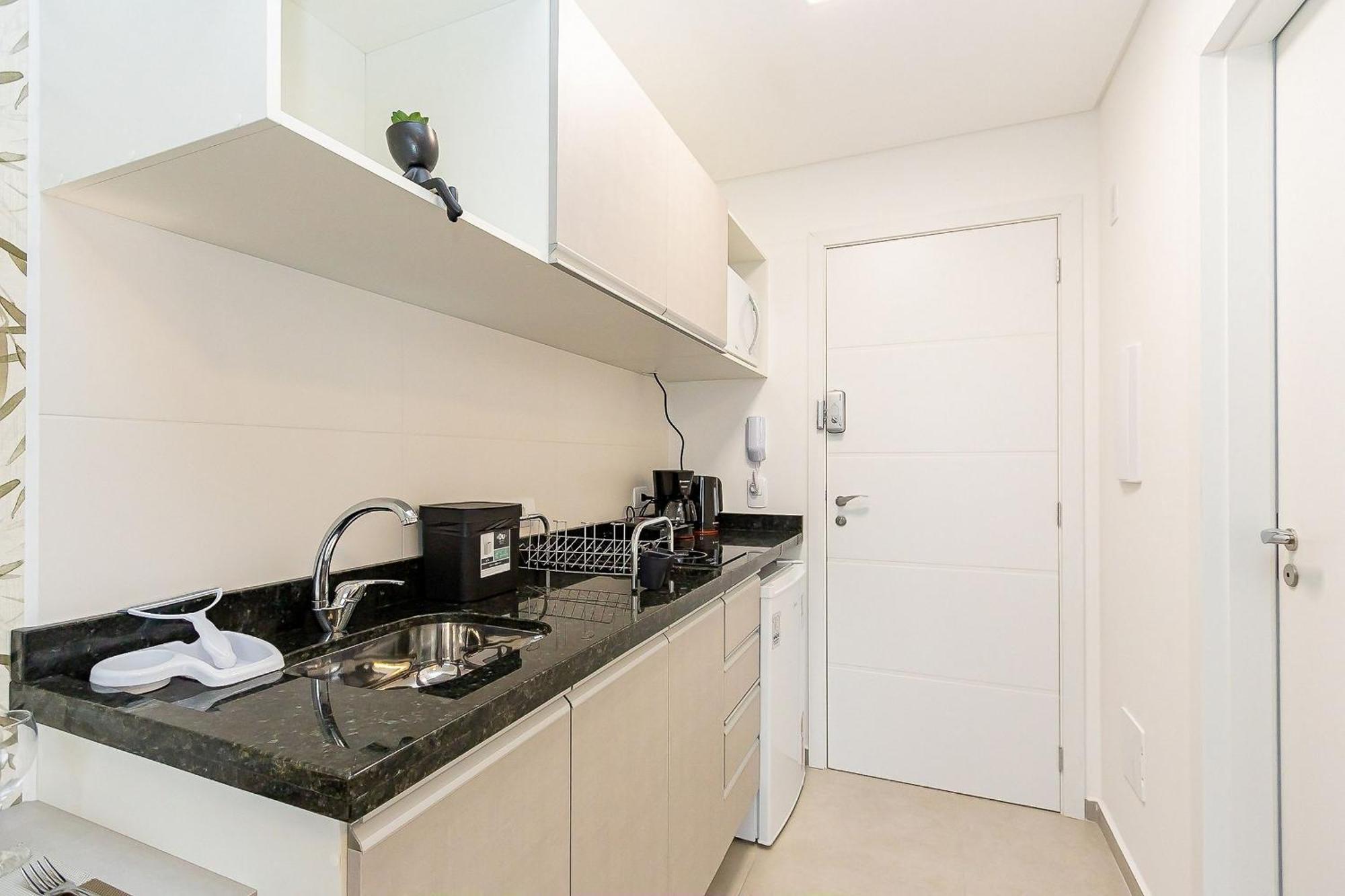 Apartment Cwbe Residencial *