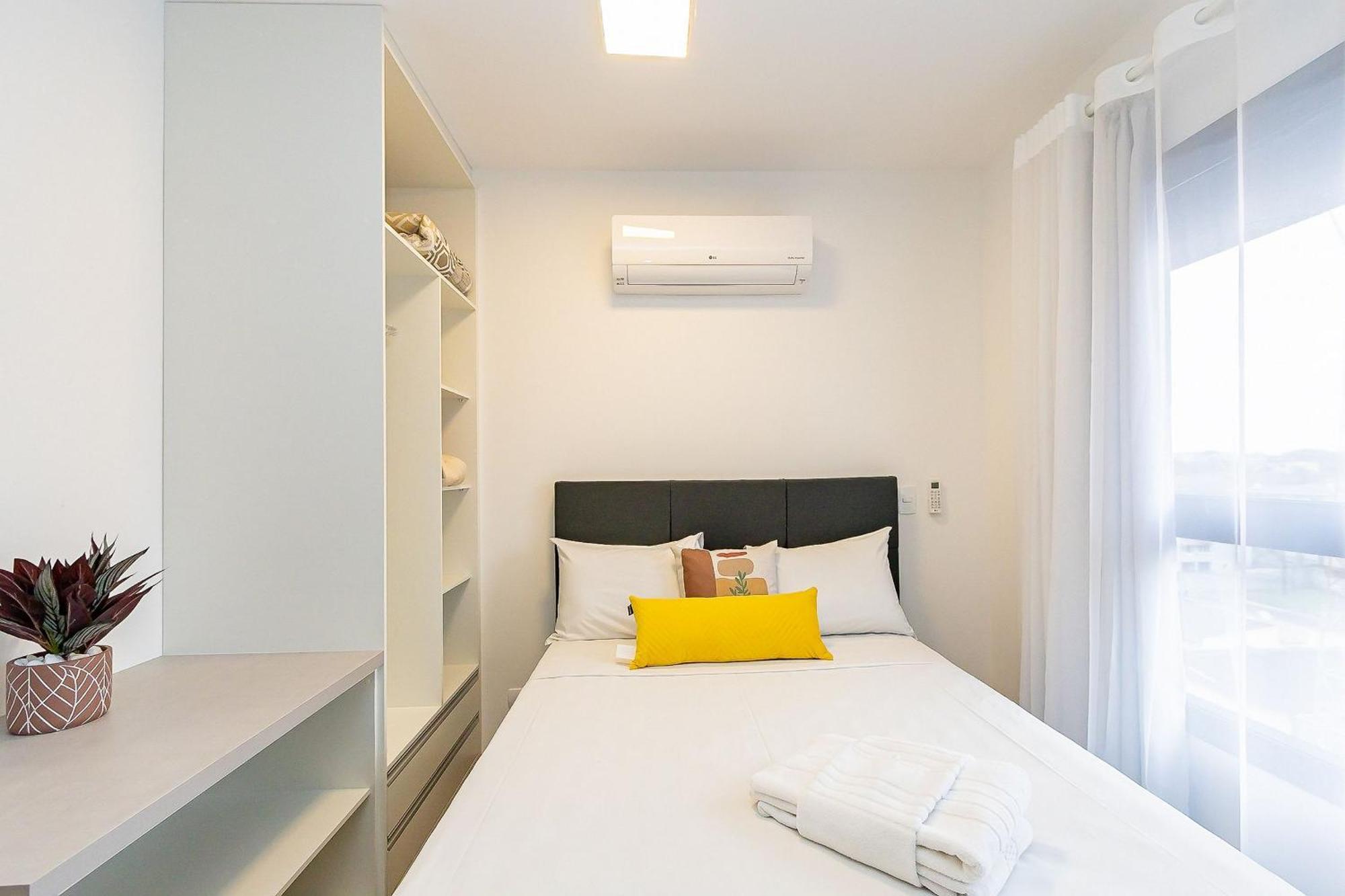 Apartment Cwbe Residencial *