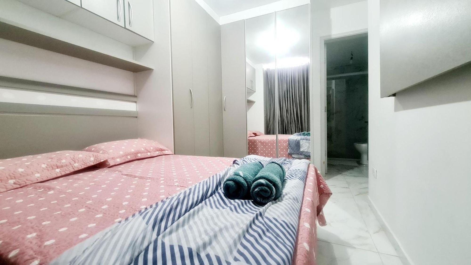 Apto Em Clube Frente Pro Bosque E No Terminal Do Pinherinho Proximo Ao Centro - Garagem 2 Veiculos Apartamento