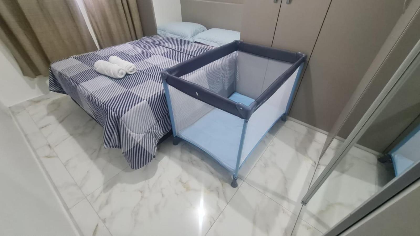 Apartamento Apto Em Clube Frente Pro Bosque E No Terminal Do Pinherinho Proximo Ao Centro - Garagem 2 Veiculos