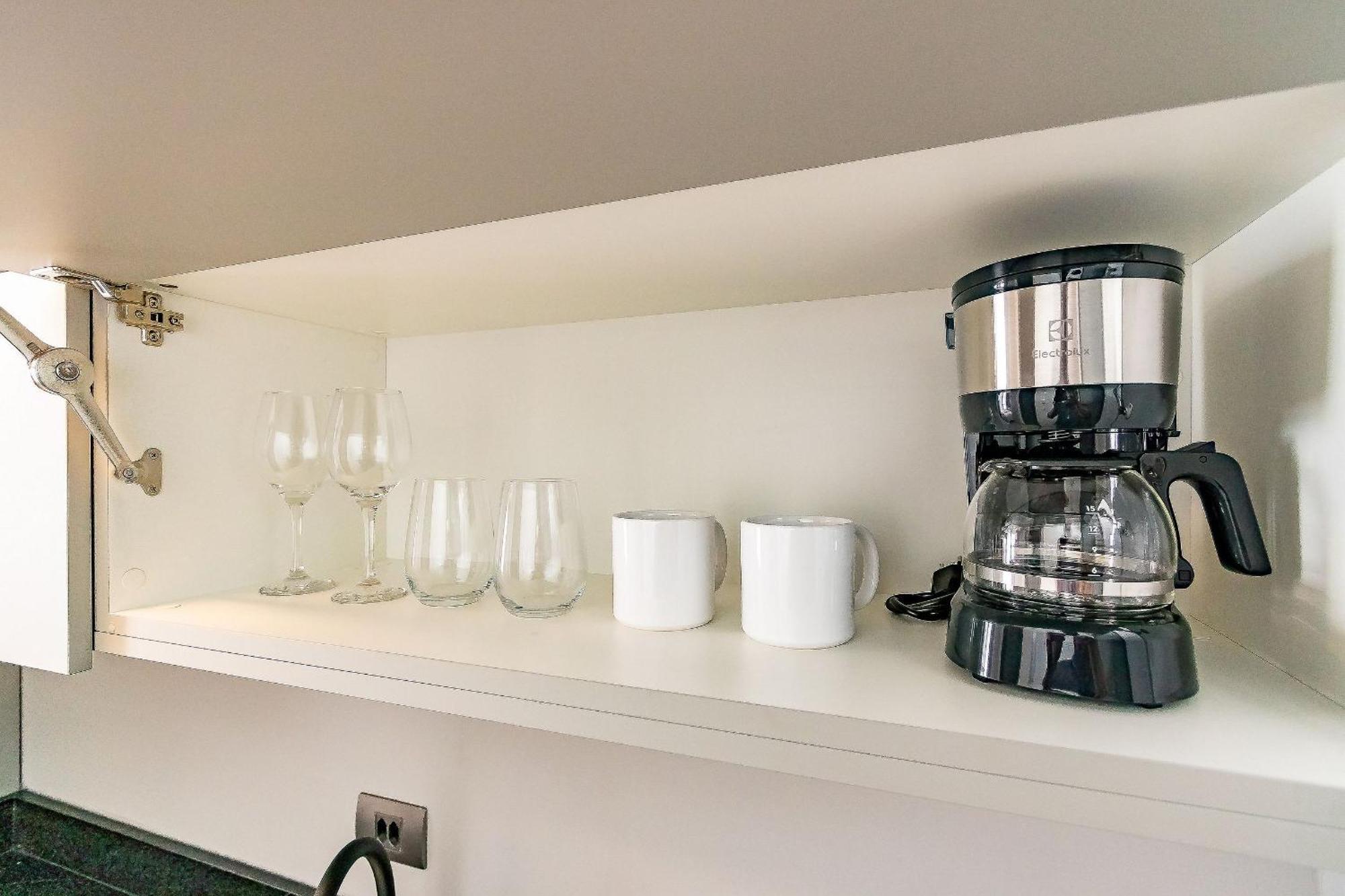 Apartamento Vibe - Estudio Com Armario - 2 Pessoas - Vib1708 *