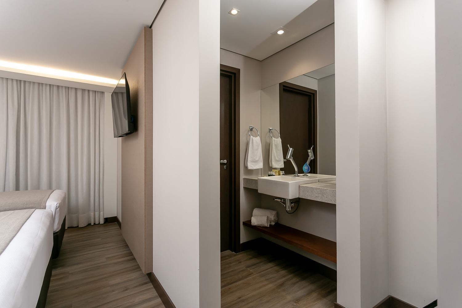 Hotel Roochelle Convention By Nobile Curitiba