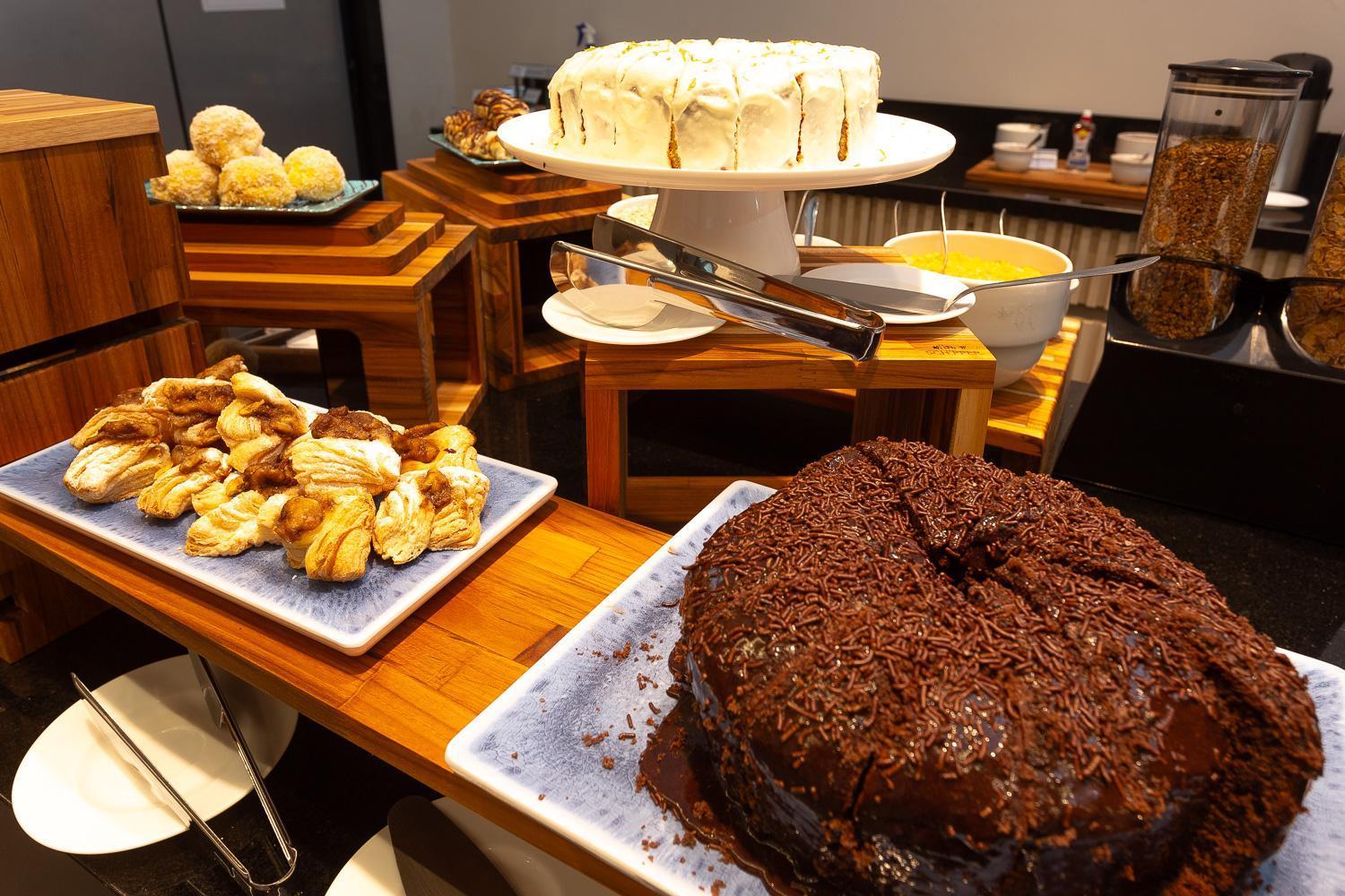Roochelle Convention By Nobile Hotel