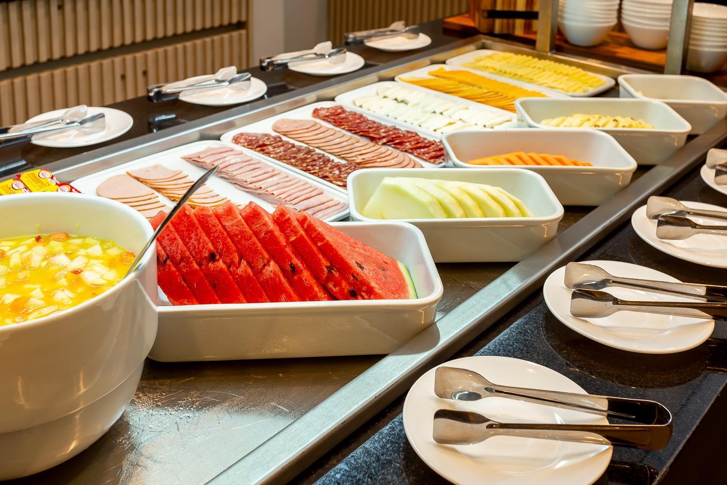Roochelle Convention By Nobile Hotel *