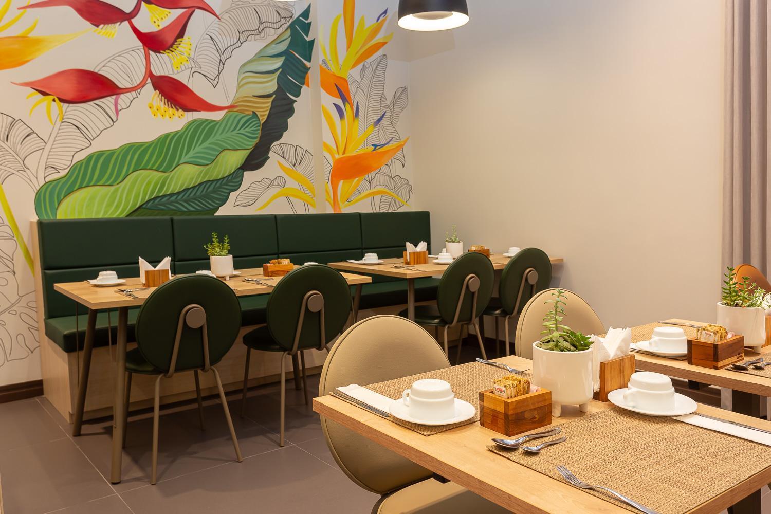 Roochelle Convention By Nobile Hotel